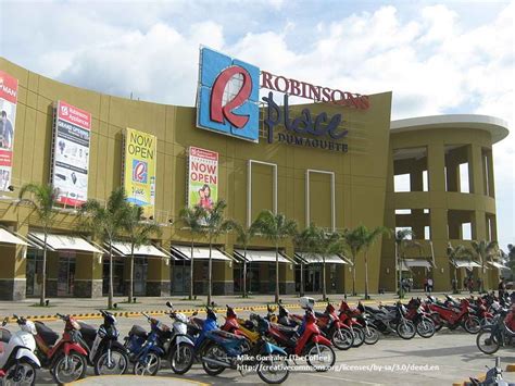 Robinsons Place Dumaguete .